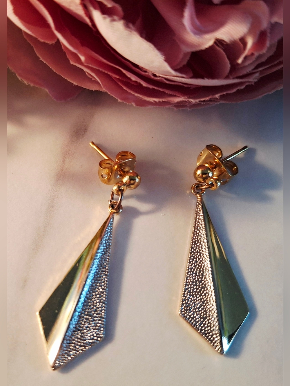 Vintage 80s ✨️Stylish Metallic Dangle Earrings